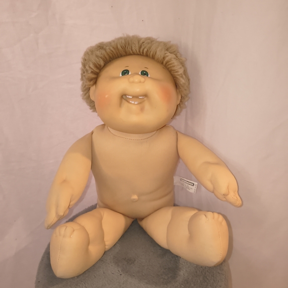 Mattel Plush Doll with Green Eyes and Tan Hair - Picture 5 of 6